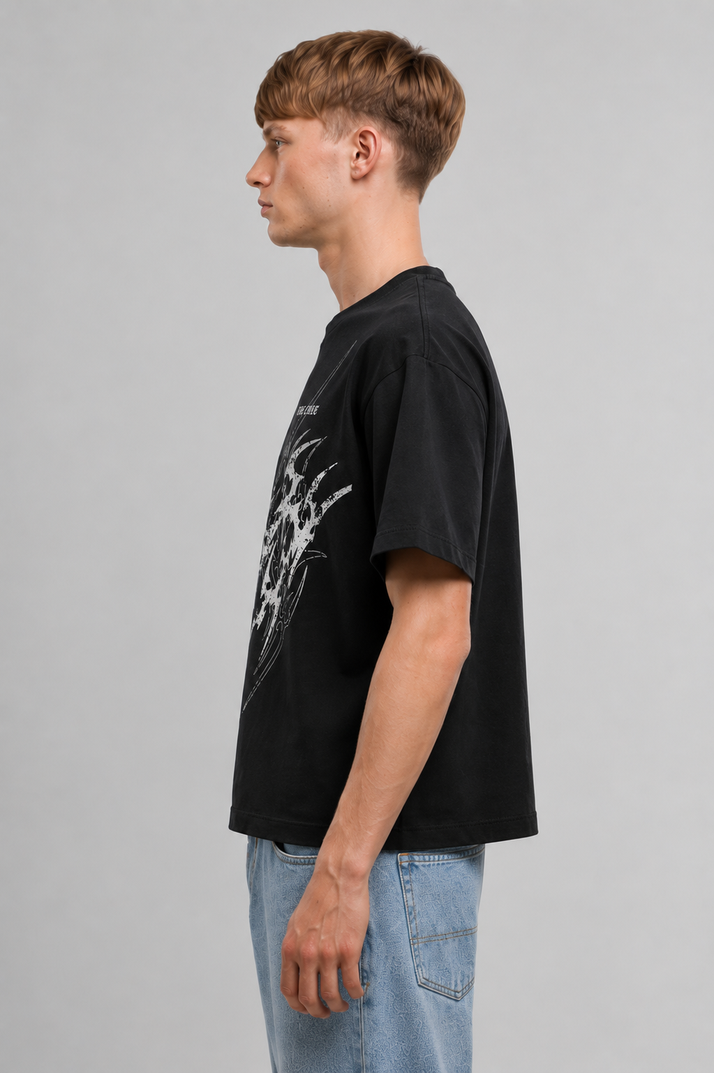 THE MAXTER//Cropped oversized T-shirt