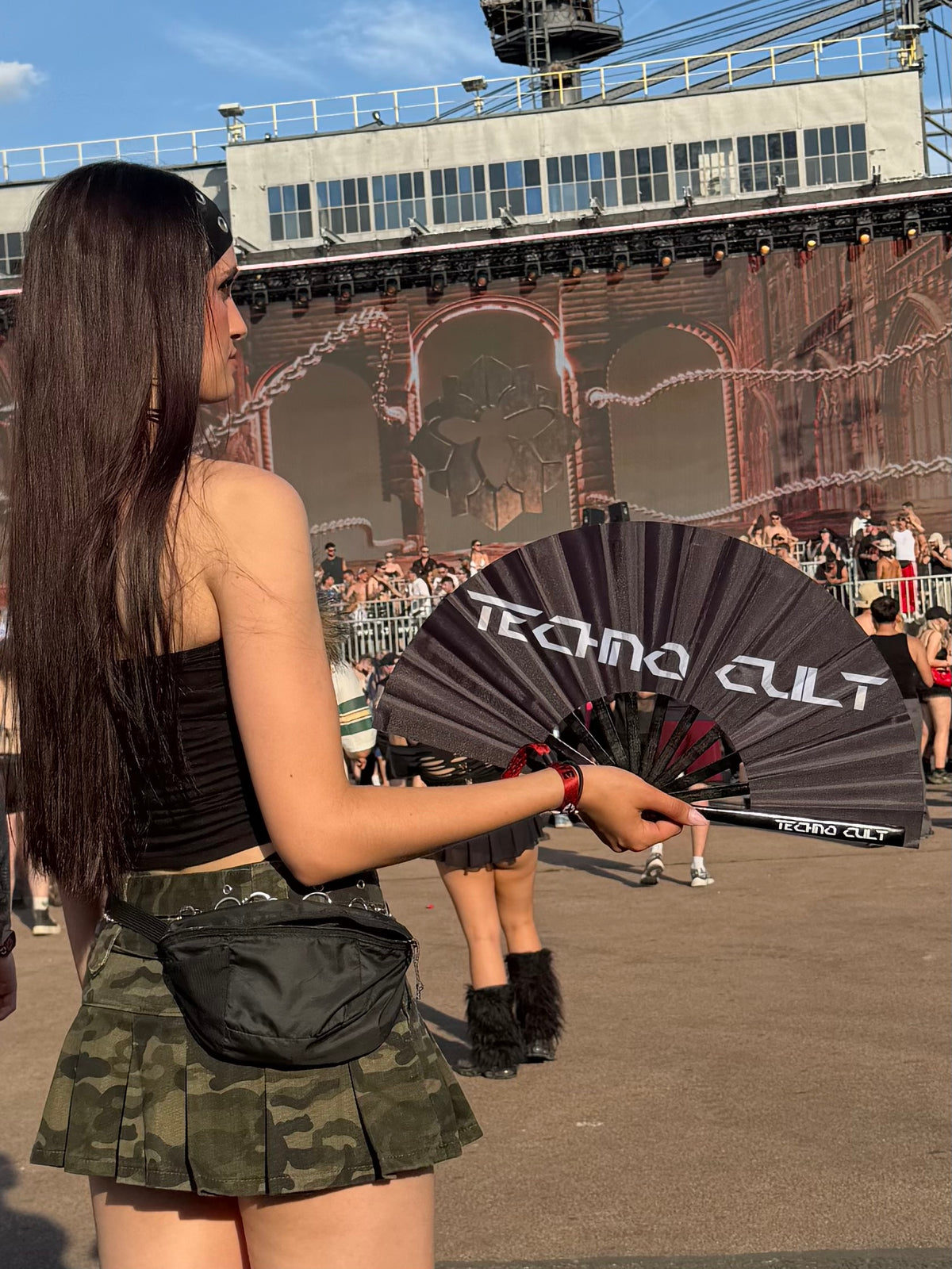 TECHNO CULT HAND FAN