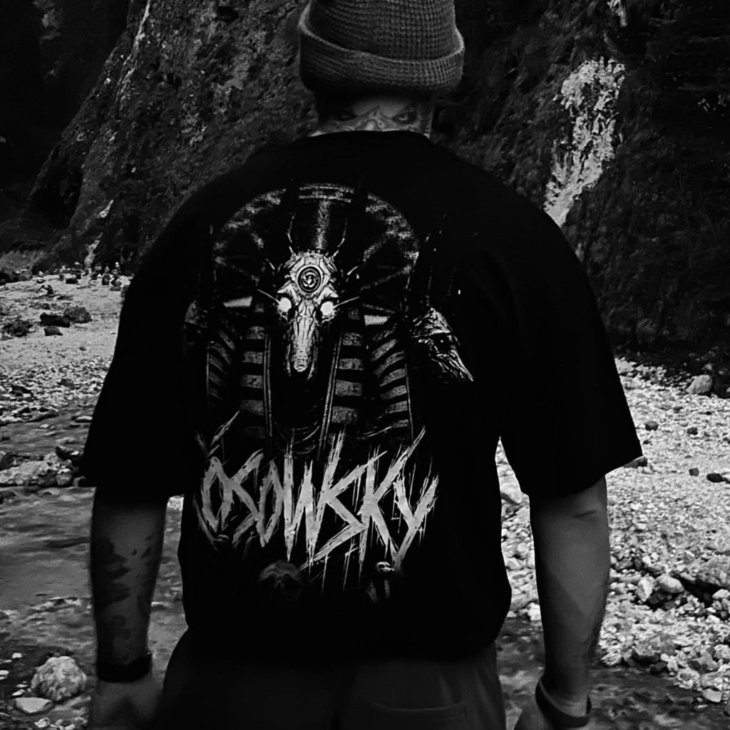 KOSOWSKY//Oversized T-shirt