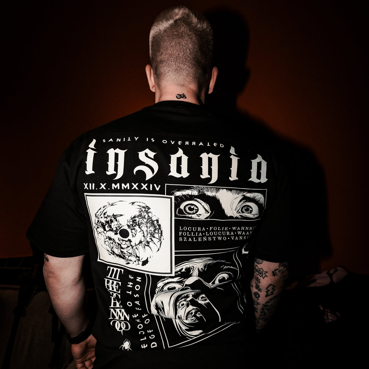 INSANIA//Oversized T-shirt