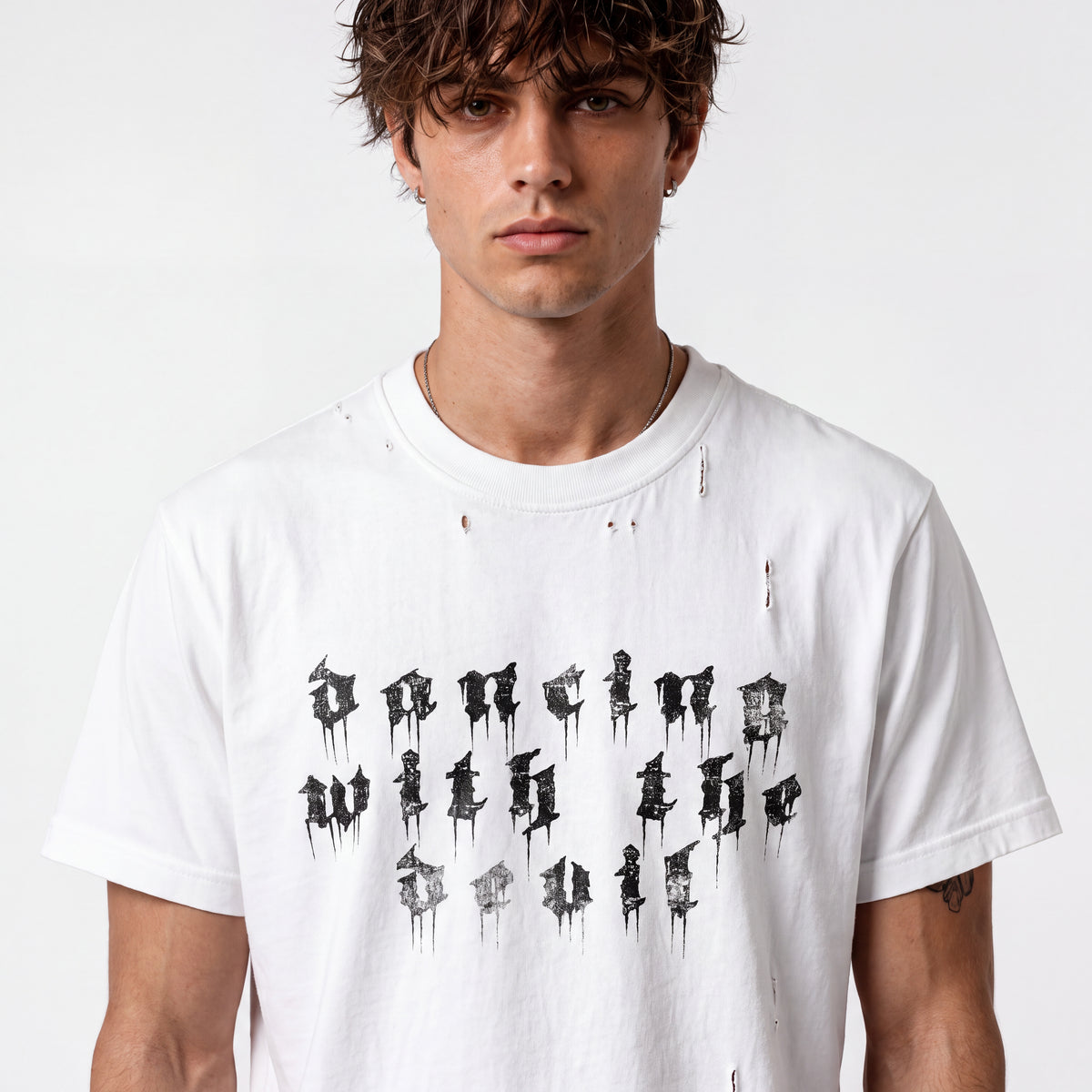 DWTD // Distressed T-shirt