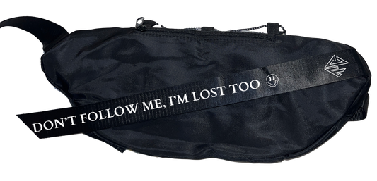 DON’T FOLLOW ME Fanny pack